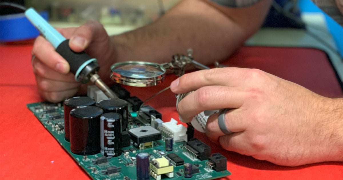 Hands repairing equipment