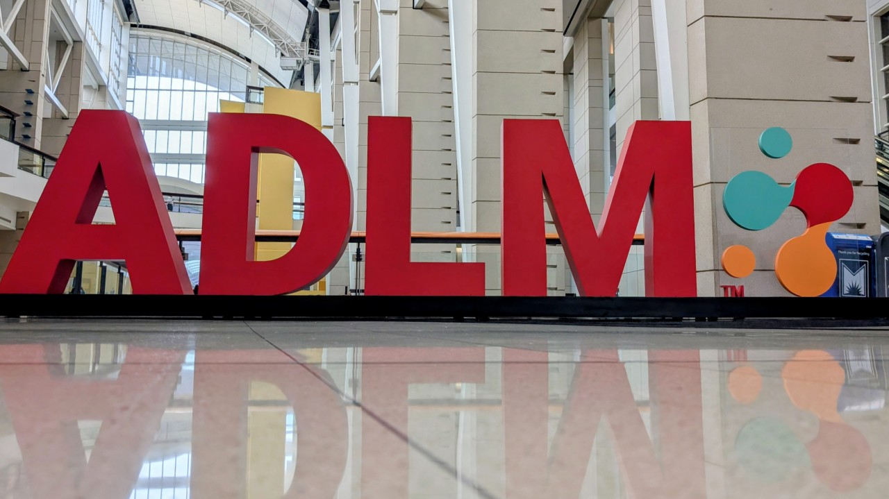 adlm-8-25